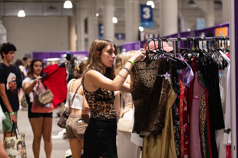 Totally Rad Vintage Fest (March 21-22, 2026) Huntington Place, Detroit