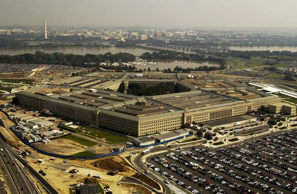 tour-the-pentagon-archives-jobbiecrew