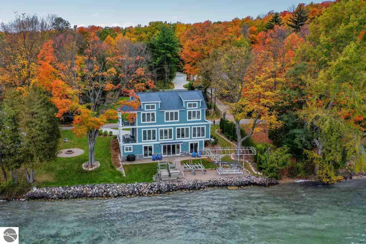 Torch Lake house for sale ($2.3 million dollars) Rapid City, Michigan ...