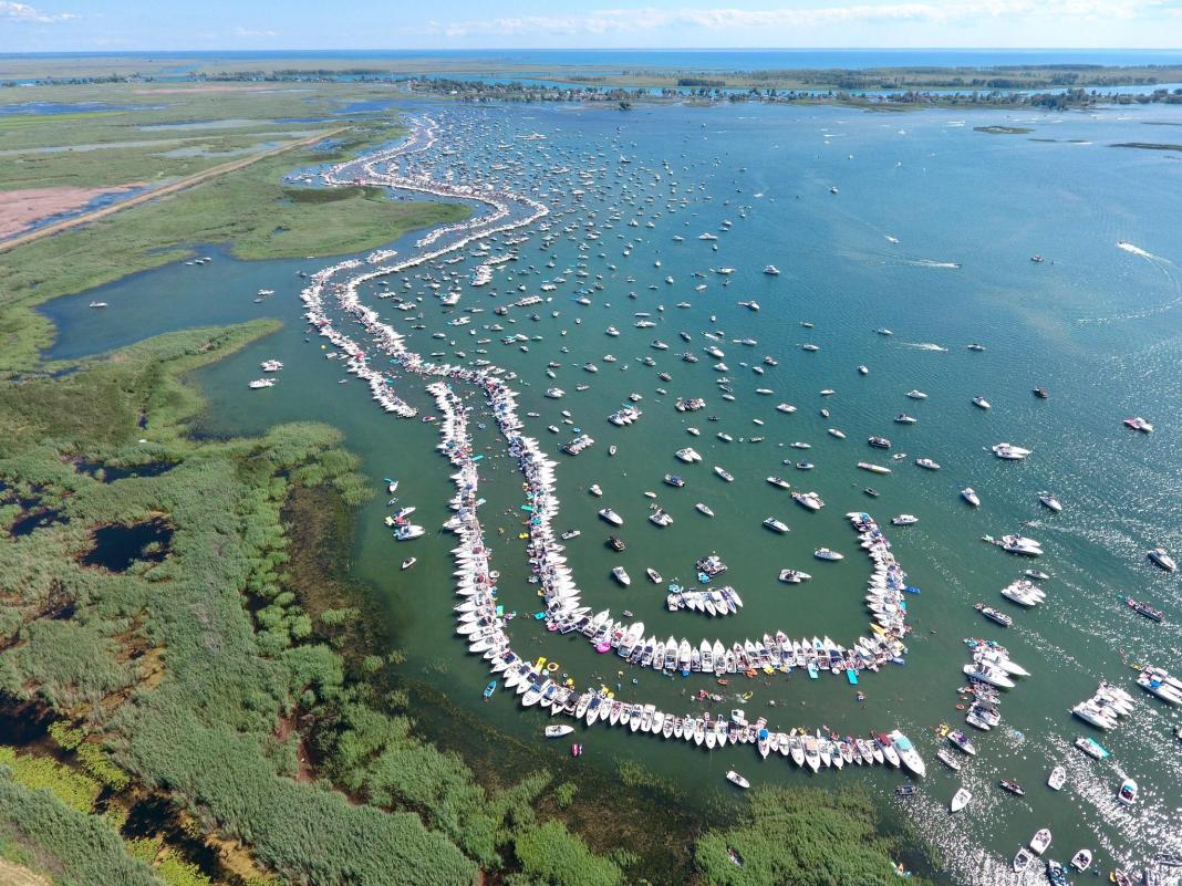 Michigan Boat Parties 2023 Jobbie Nooner, Raft Off, Bud Bash