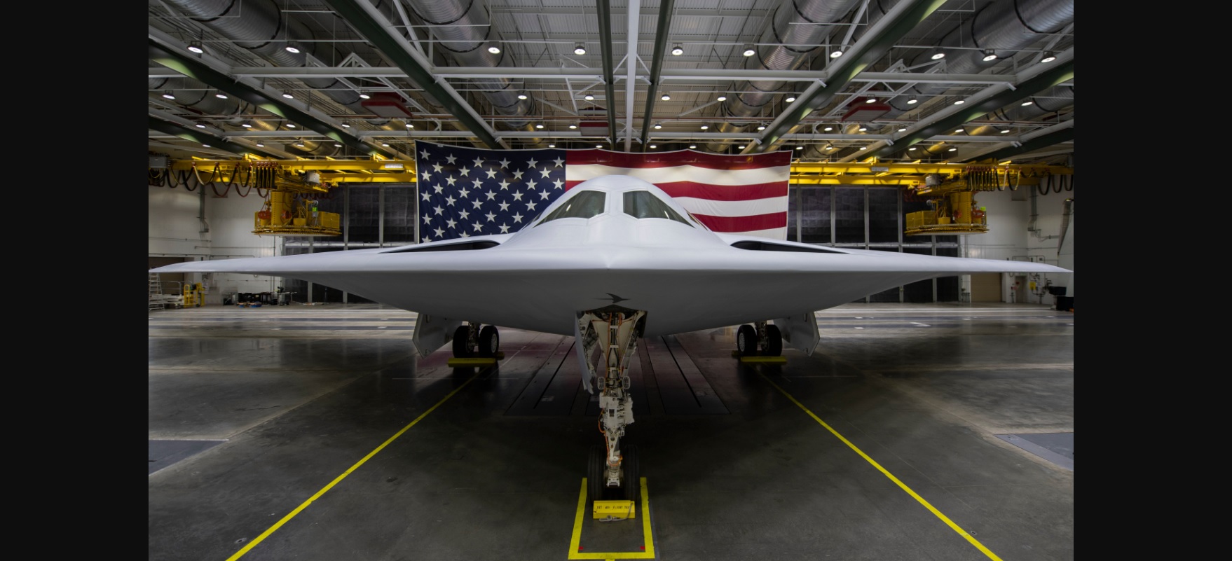 US Air Force Unveils New B-21 Raider Nuclear Stealth Bomber ...