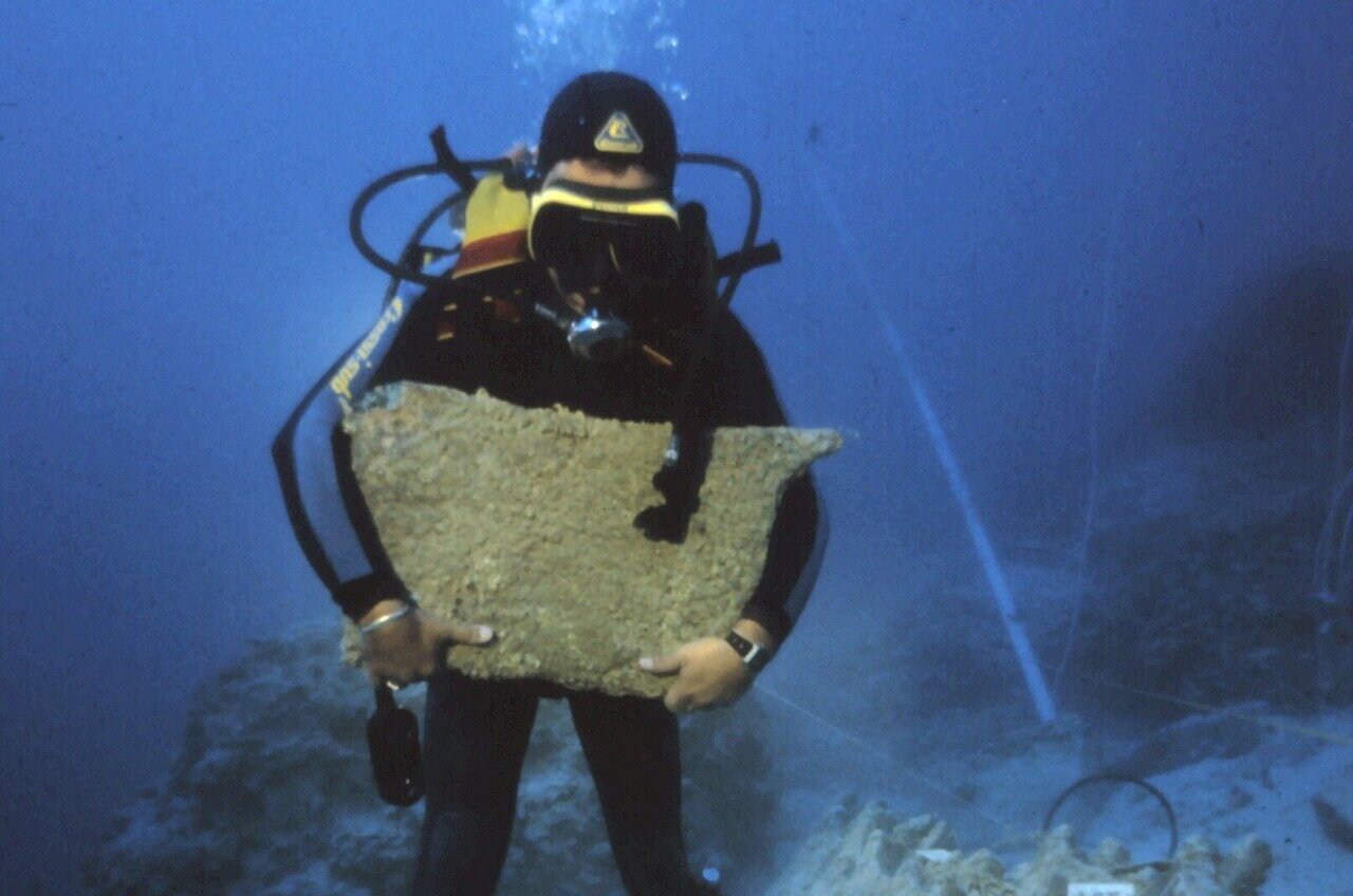 3,000-Year-Old Uluburun Shipwreck Reveals Ancient Trade Routes ...