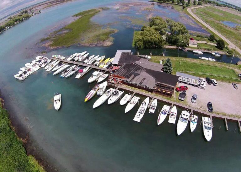 BROWNS BAR opens for the season! (Thur. May 21, 2026) Harsens Island, Michigan