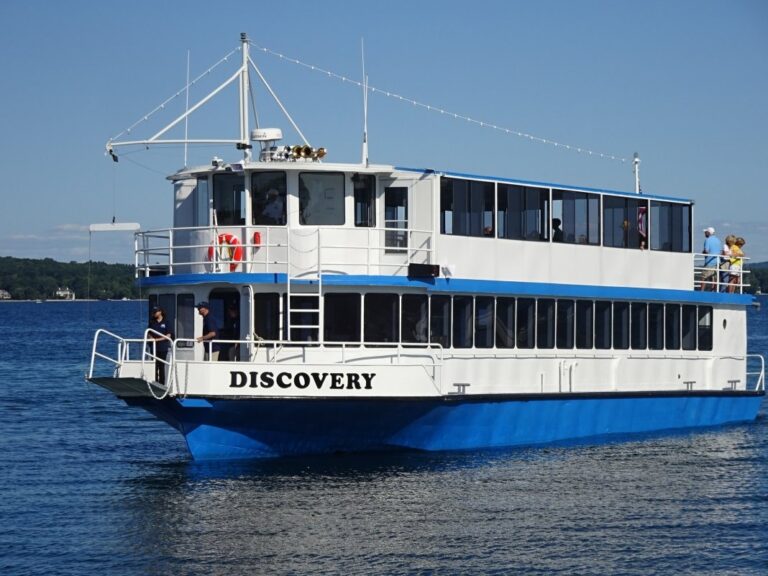 Discovery Cruises: Explore the beautiful waters of Grand Traverse Bay (June 01-Oct. 18, 2026) Traverse City